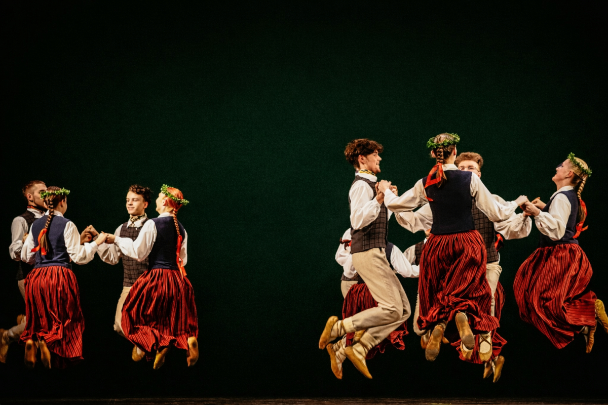 II Jauniešu Deju svētku un koprepertuāra pārbaudes skate